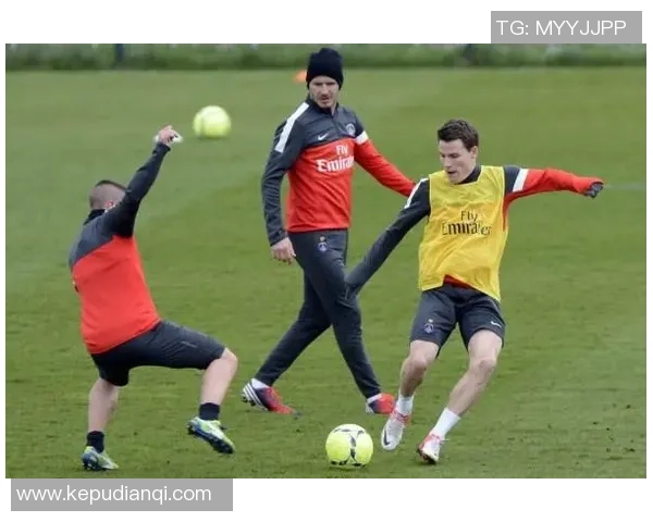 模仿足球明星伊布的技巧与风格如何提升你的球技与自信心